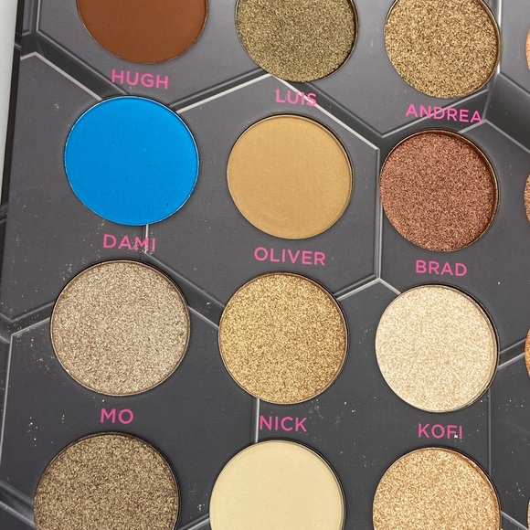 beebeauty | Barbarella Eyeshadow Palette - Picture 3 of 4